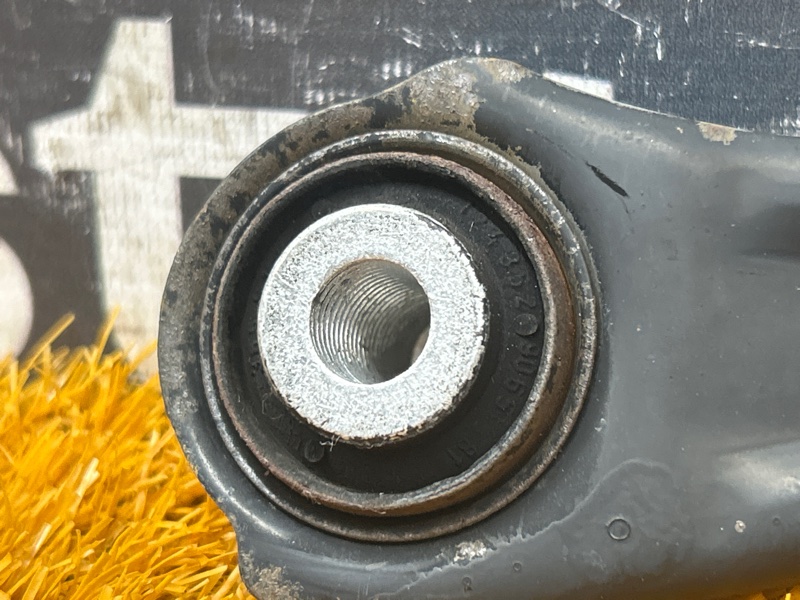 Рычаг подвески верхний, 1200 рублей, Красноярск