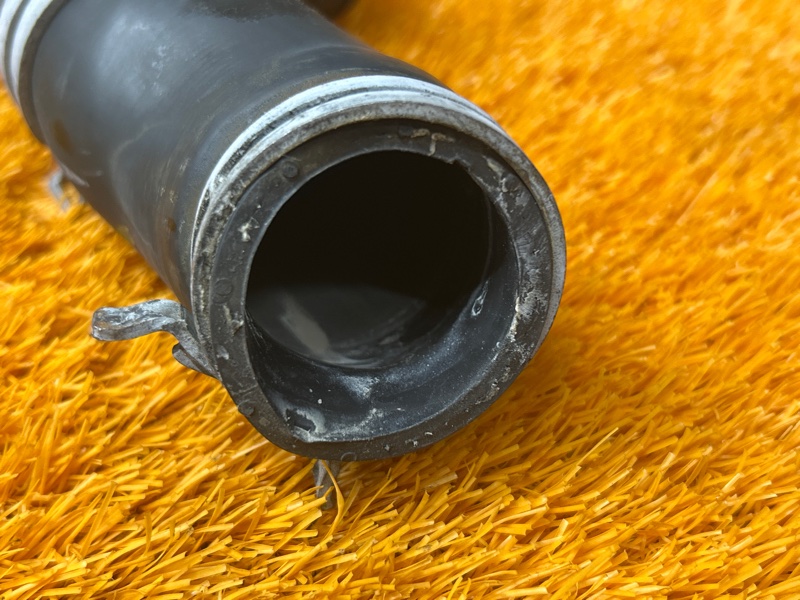 Патрубок системы охлаждения, 1500 рублей, Красноярск