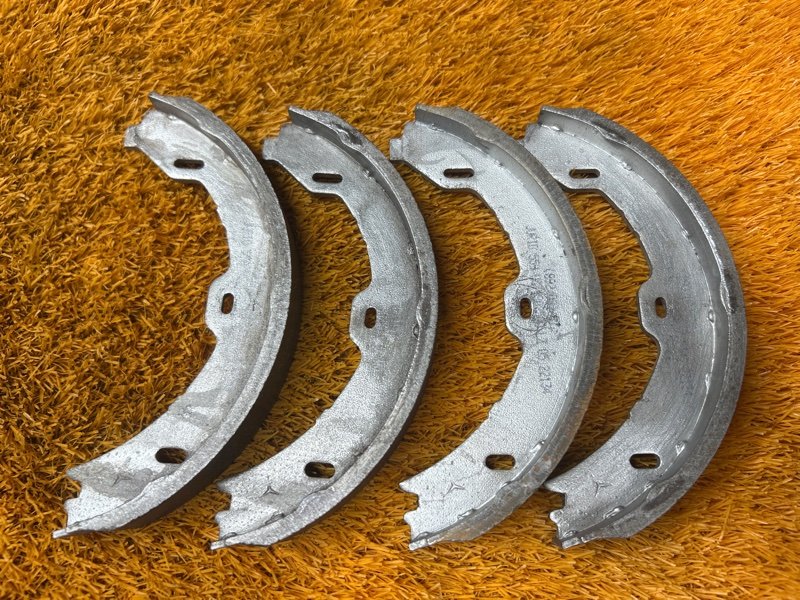 Колодки ручника, 800 рублей, Красноярск