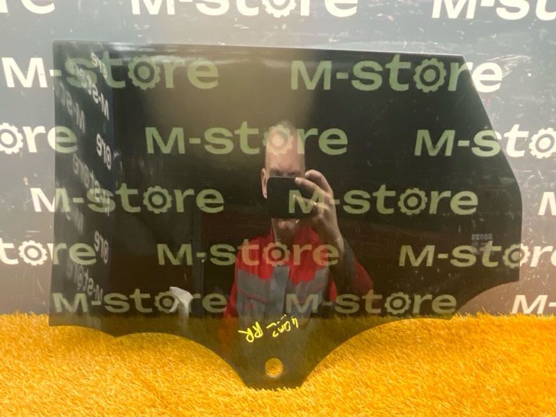 Стекло боковое, 2500 рублей, Красноярск