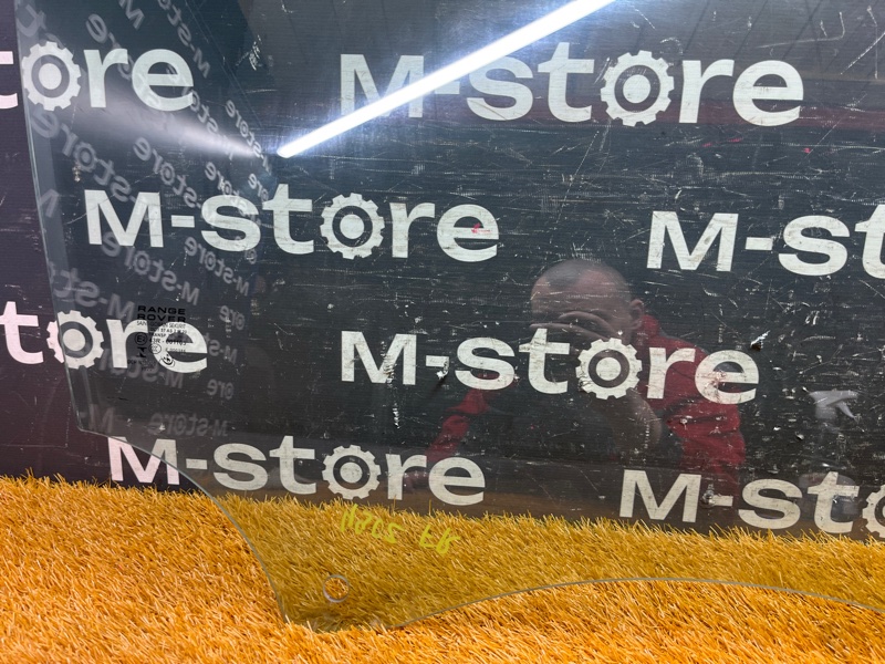 Стекло боковое, 3500 рублей, Красноярск