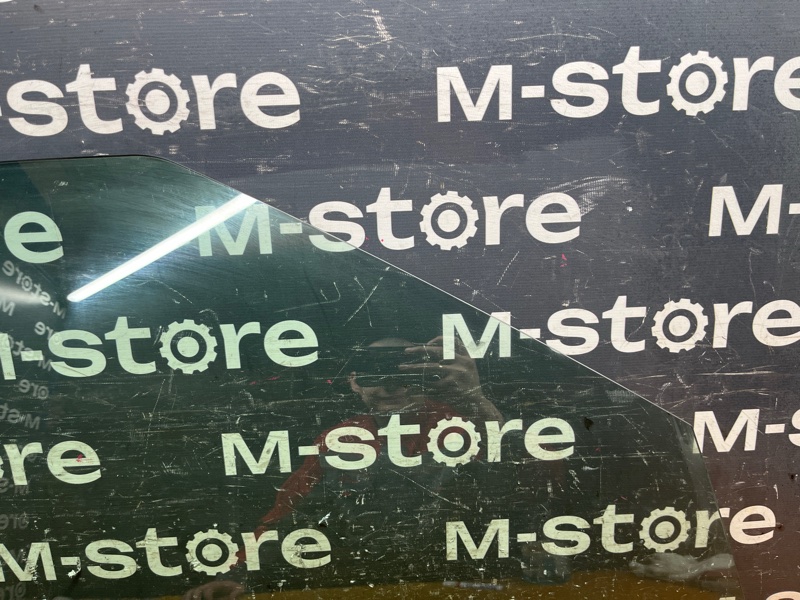 Стекло боковое, 3500 рублей, Красноярск