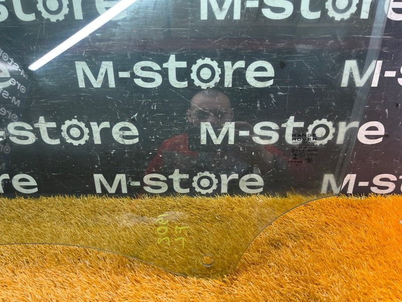 Стекло боковое, 3500 рублей, Красноярск