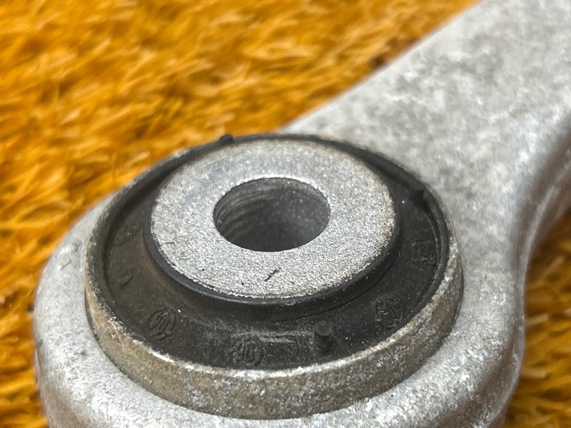 Рычаг подвески верхний, 800 рублей, Красноярск