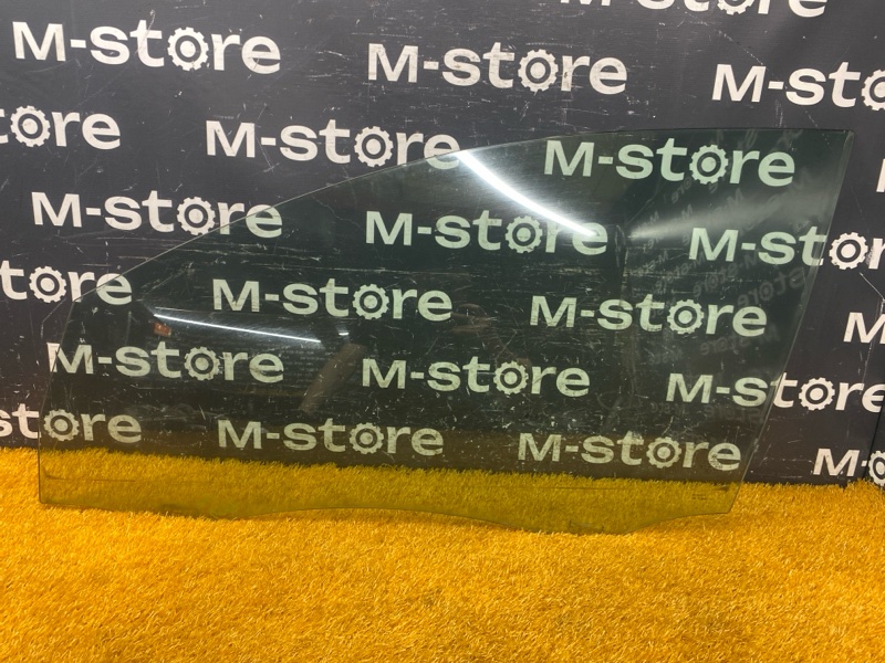 Стекло боковое, 1500 рублей, Красноярск