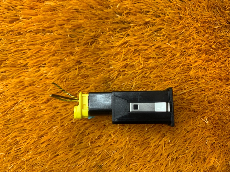 Выключатель подушки безопасности, 500 рублей, Красноярск