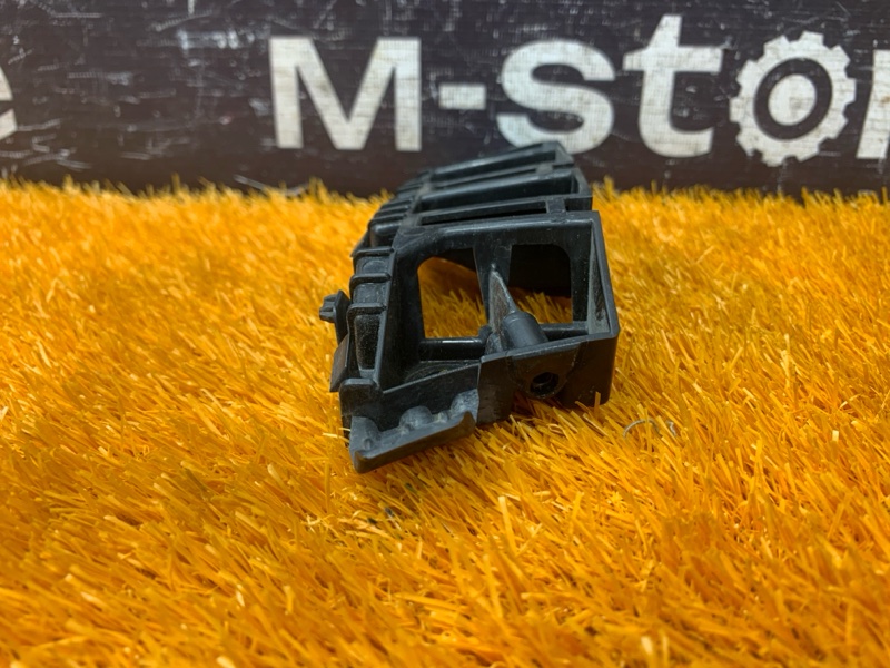 крепление бампера, 1500 рублей, Красноярск