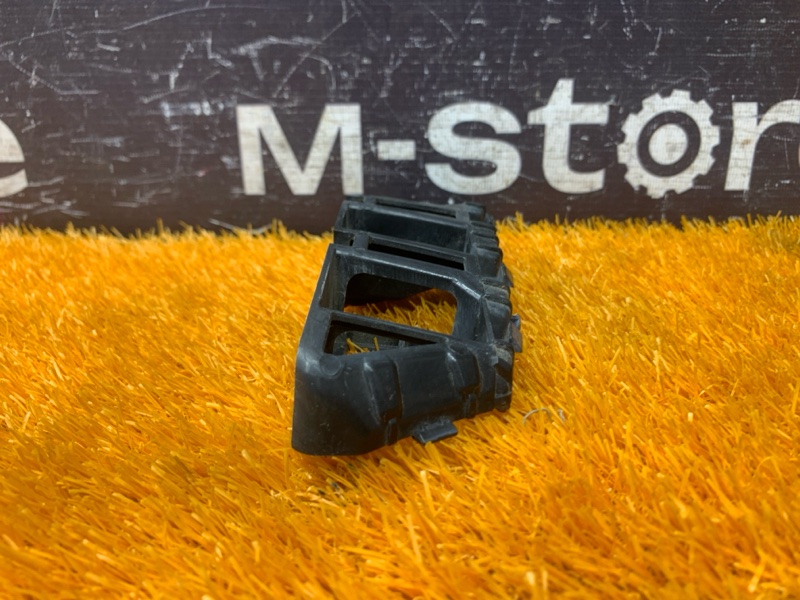 крепление бампера, 1500 рублей, Красноярск