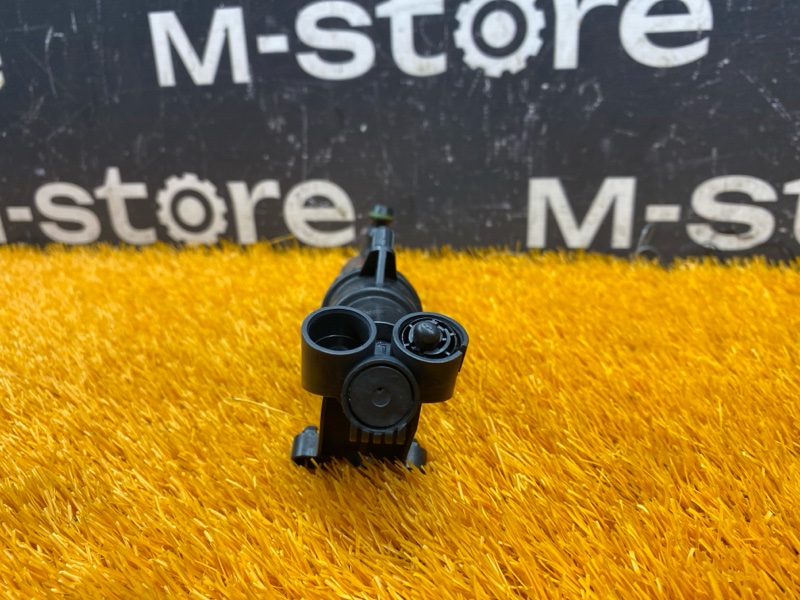 Форсунка омывателя фары, 500 рублей, Красноярск