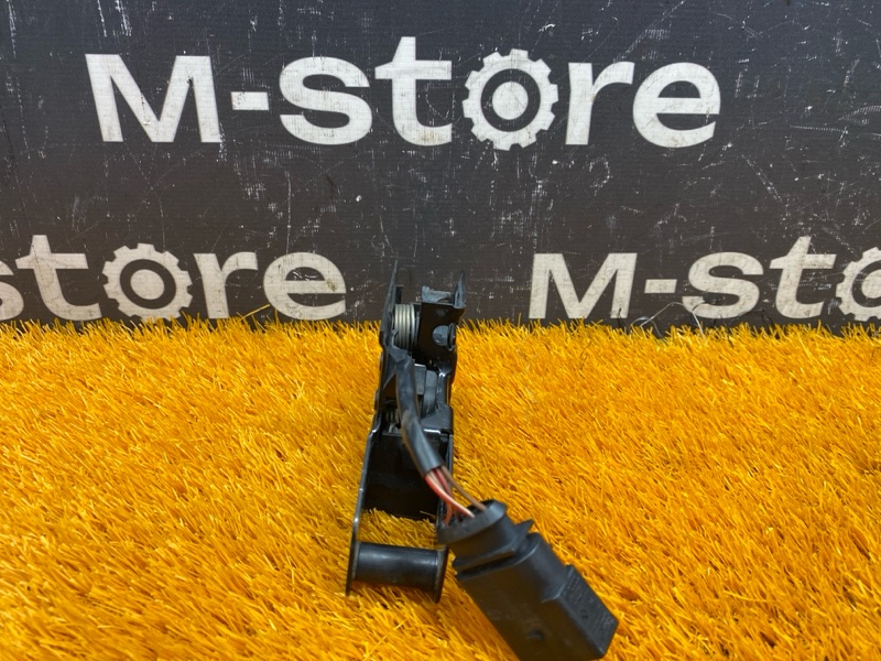 замок капота, 1500 рублей, Красноярск