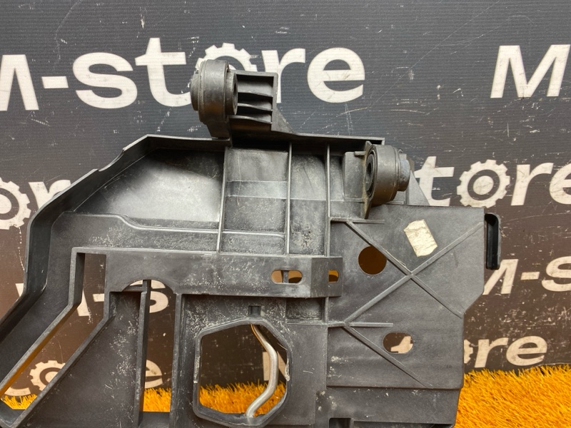 кронштейн фары, 6000 рублей, Красноярск