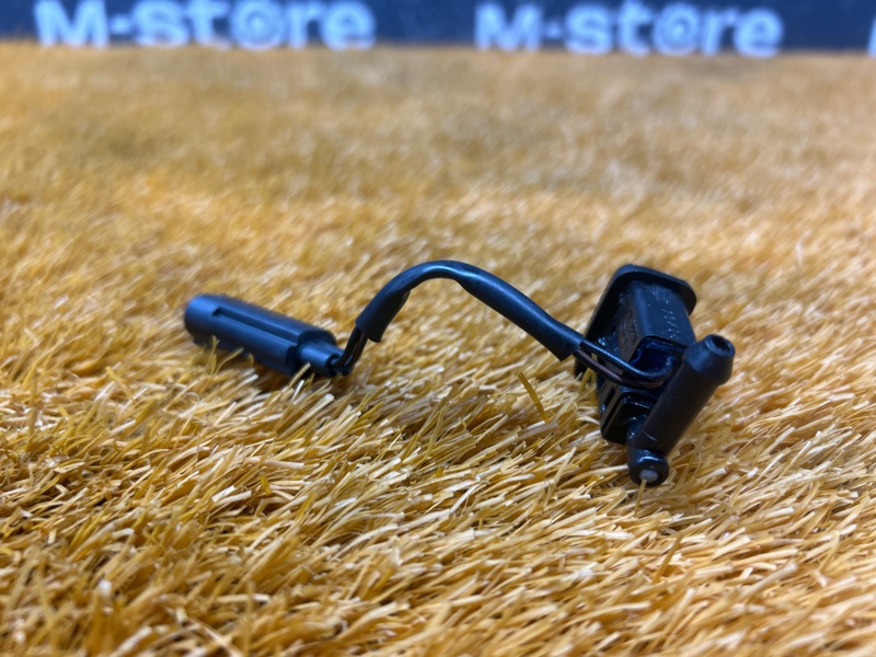 форсунка омывателя, 1000 рублей, Красноярск