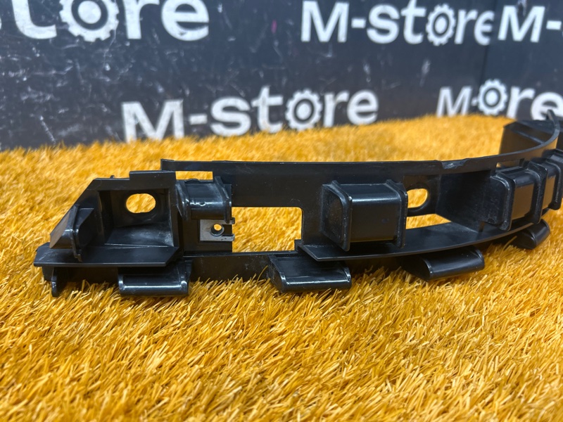 крепление бампера, 300 рублей, Красноярск