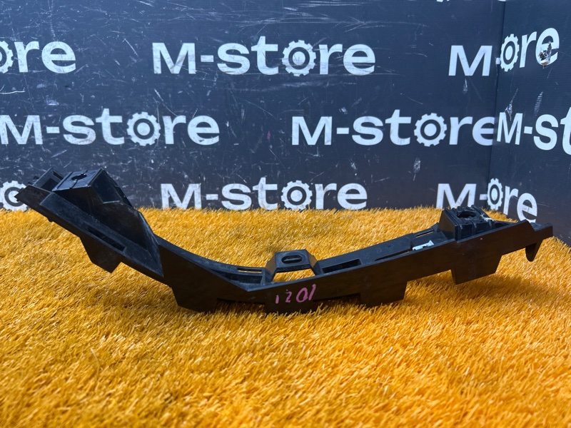 крепление бампера, 300 рублей, Красноярск