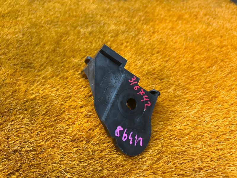 кронштейн фары, 400 рублей, Красноярск