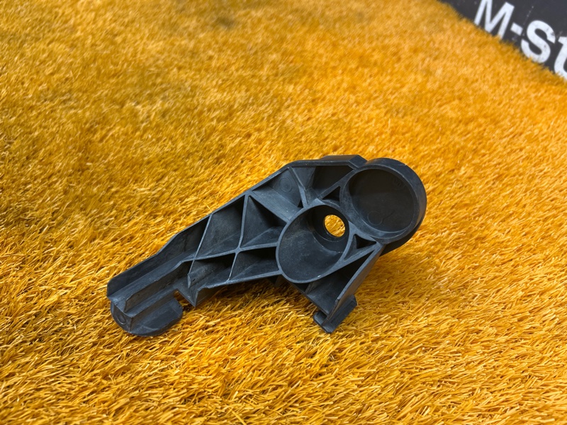 кронштейн фары, 400 рублей, Красноярск