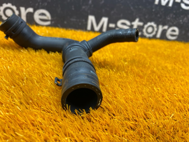 Патрубок системы охлаждения, 1500 рублей, Красноярск