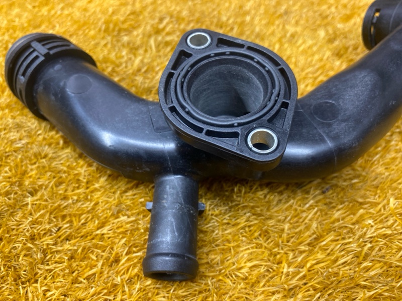 Патрубок системы охлаждения, 5000 рублей, Красноярск