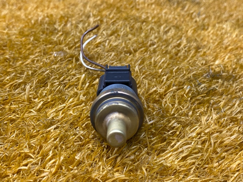 датчик температуры охлаждающей жидкости, 200 рублей, Красноярск