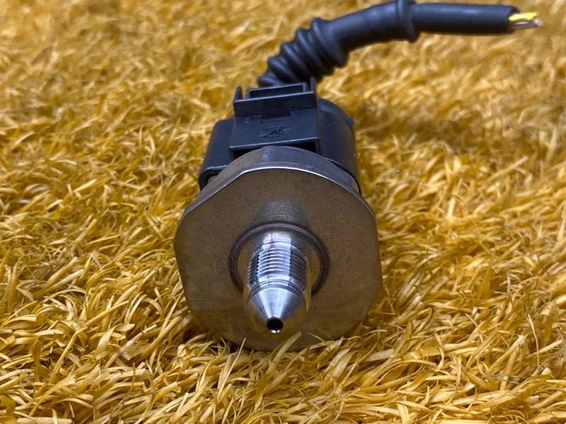 датчик давления топлива, 1000 рублей, Красноярск