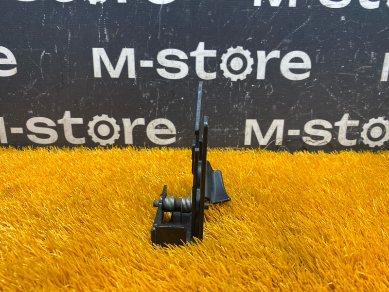 замок капота, 1100 рублей, Красноярск