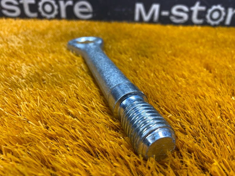 Крюк буксировочный, 1500 рублей, Красноярск