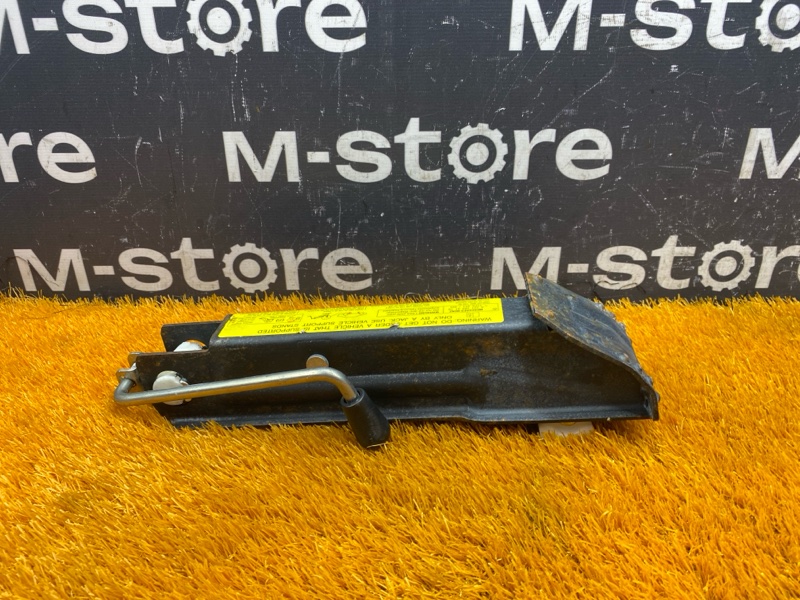 домкрат, 3000 рублей, Красноярск