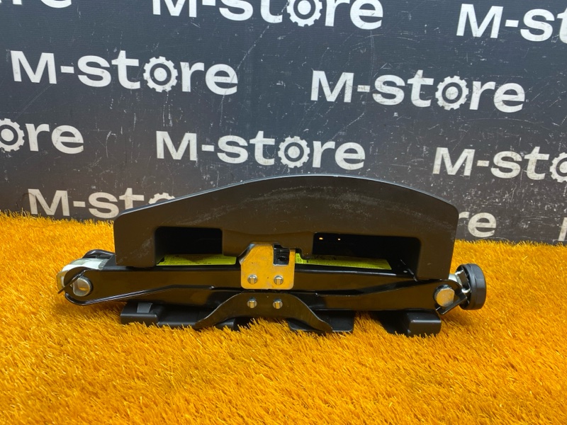 домкрат, 3000 рублей, Красноярск