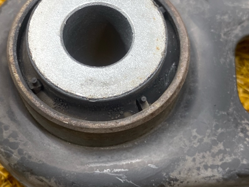 Рычаг подвески нижний, 1500 рублей, Красноярск