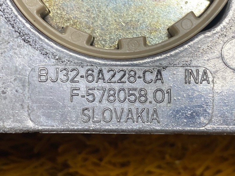 Натяжитель приводного ремня, 2000 рублей, Красноярск