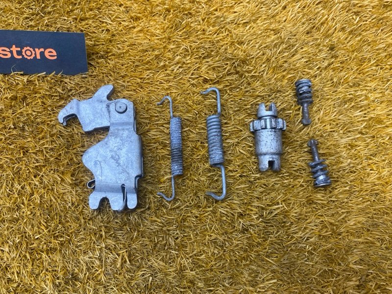 Механизм колодок ручника, 700 рублей, Красноярск