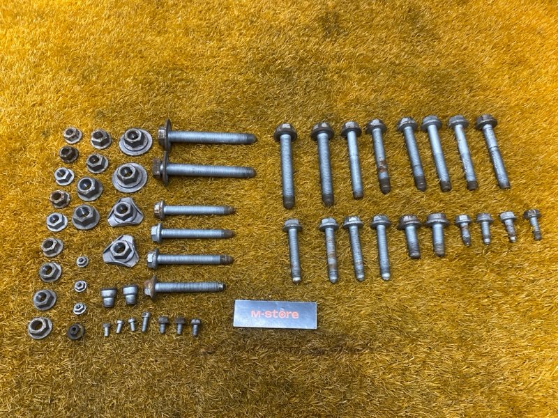 Болты и гайки задней подвески, 900 рублей, Красноярск