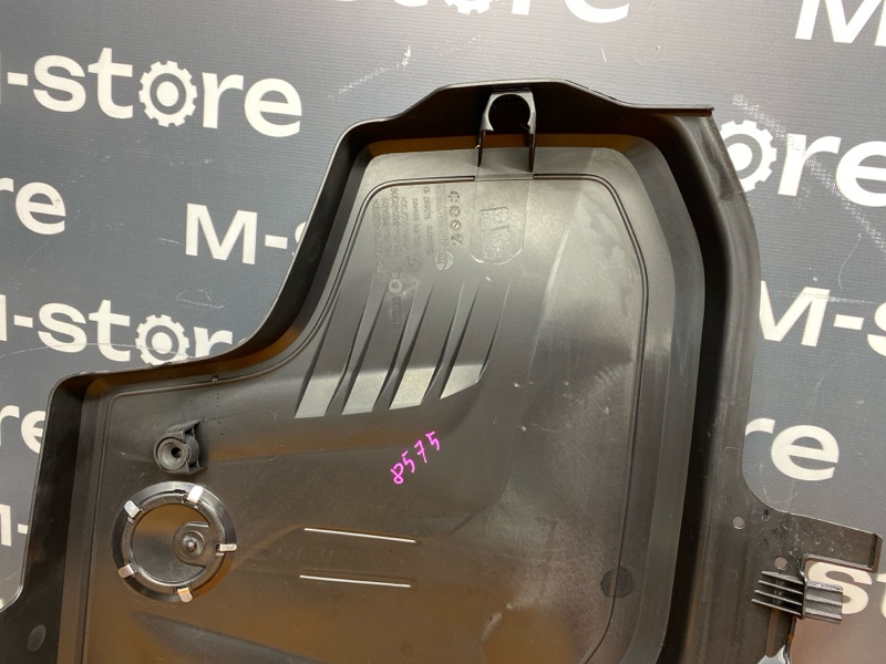 крышка двигателя, 1000 рублей, Красноярск