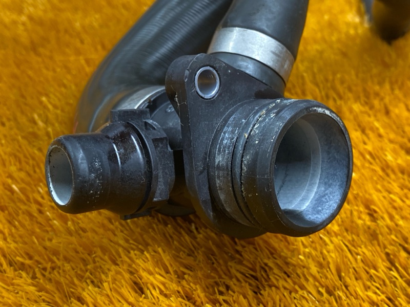 Патрубок системы охлаждения, 1000 рублей, Красноярск