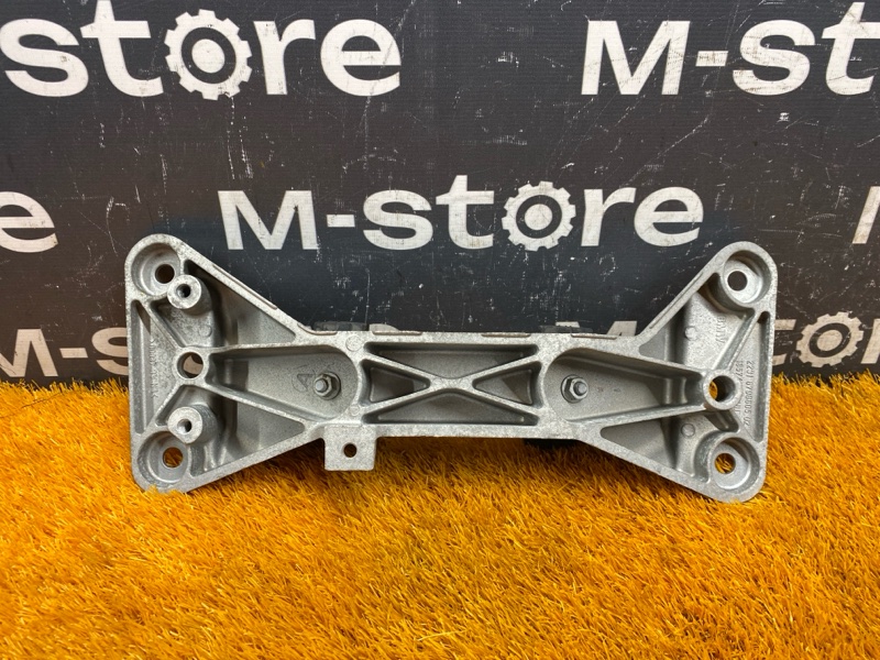 Кронштейн КПП, 2000 рублей, Красноярск