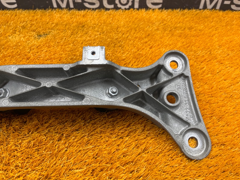 Кронштейн КПП, 1000 рублей, Красноярск