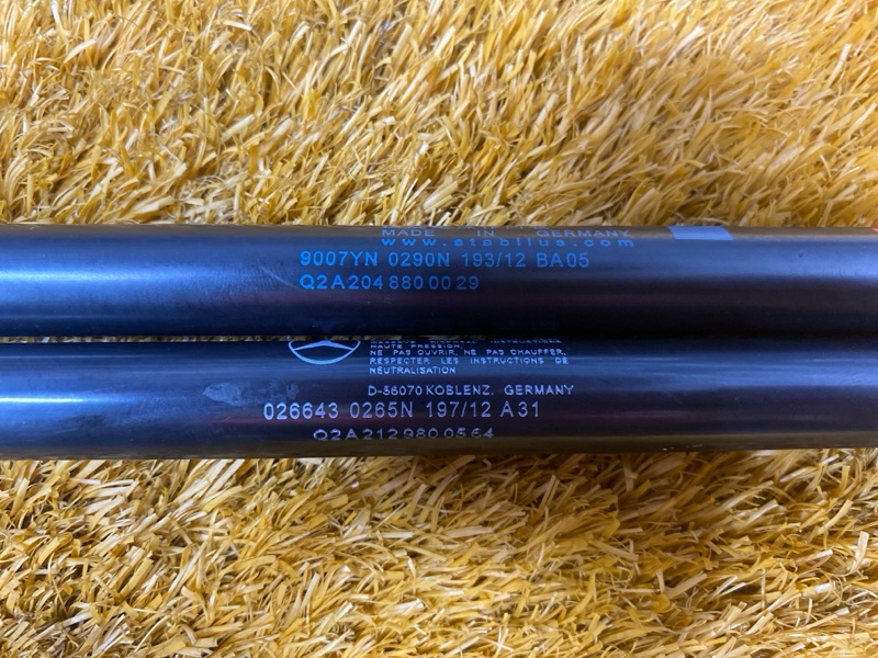 амортизатор капота, 900 рублей, Красноярск