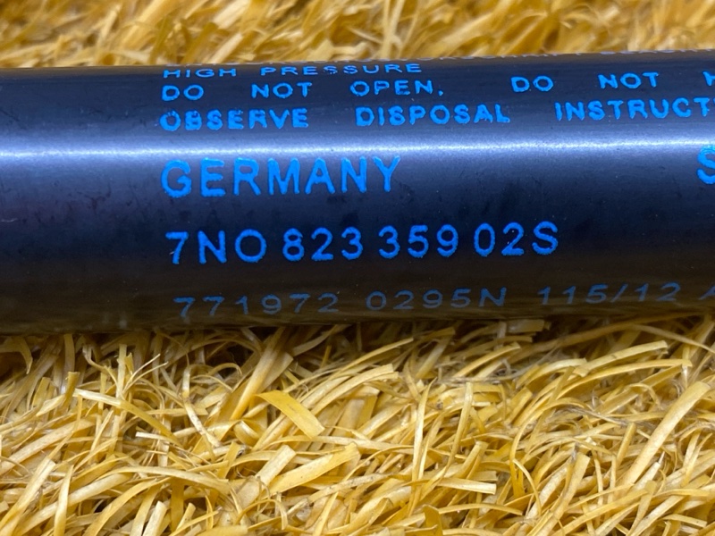 амортизатор капота, 1000 рублей, Красноярск