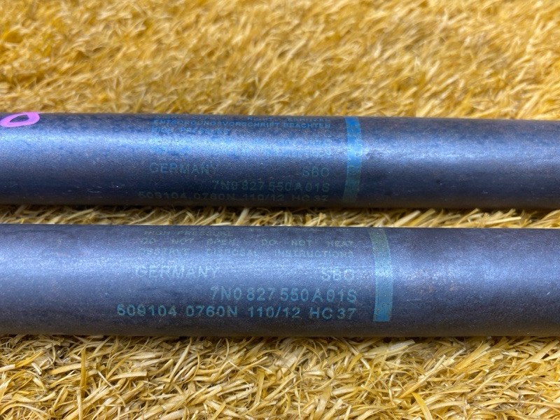 амортизатор багажника, 1800 рублей, Красноярск