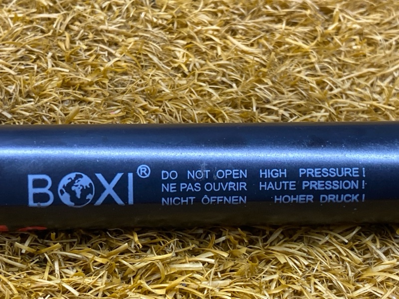 амортизатор багажника, 1000 рублей, Красноярск