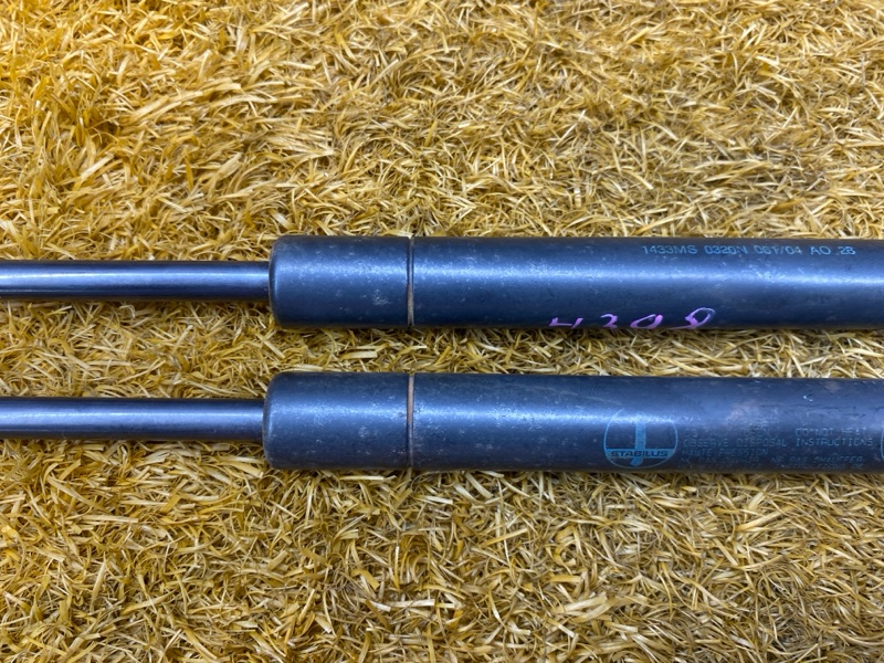 амортизатор багажника, 1000 рублей, Красноярск