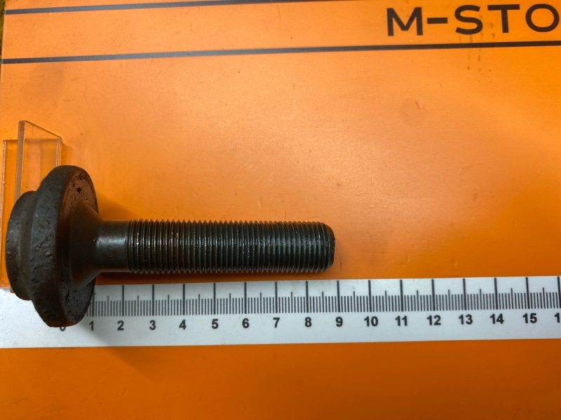 Болт привода, 200 рублей, Красноярск