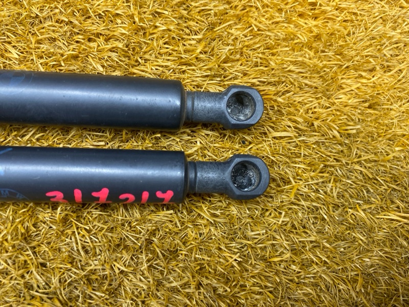 амортизатор капота, 1000 рублей, Красноярск