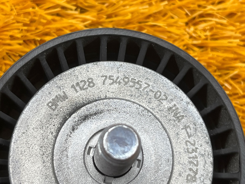 ролик обводной, 500 рублей, Красноярск