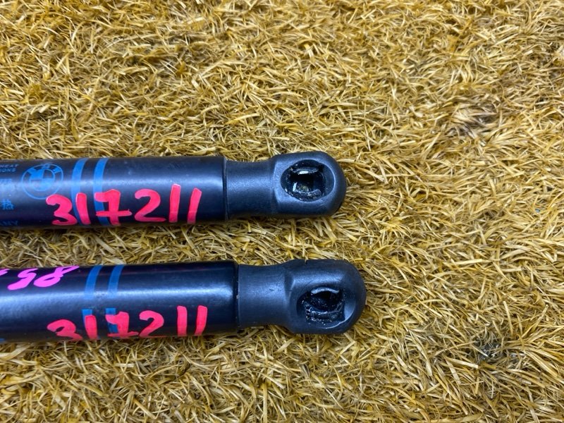 амортизатор капота, 900 рублей, Красноярск