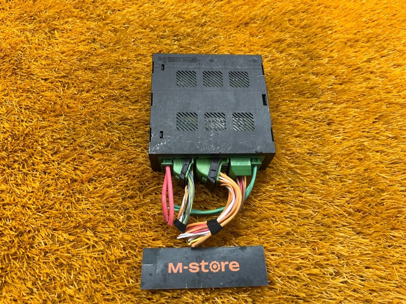 блок предохранителей, 2000 рублей, Красноярск