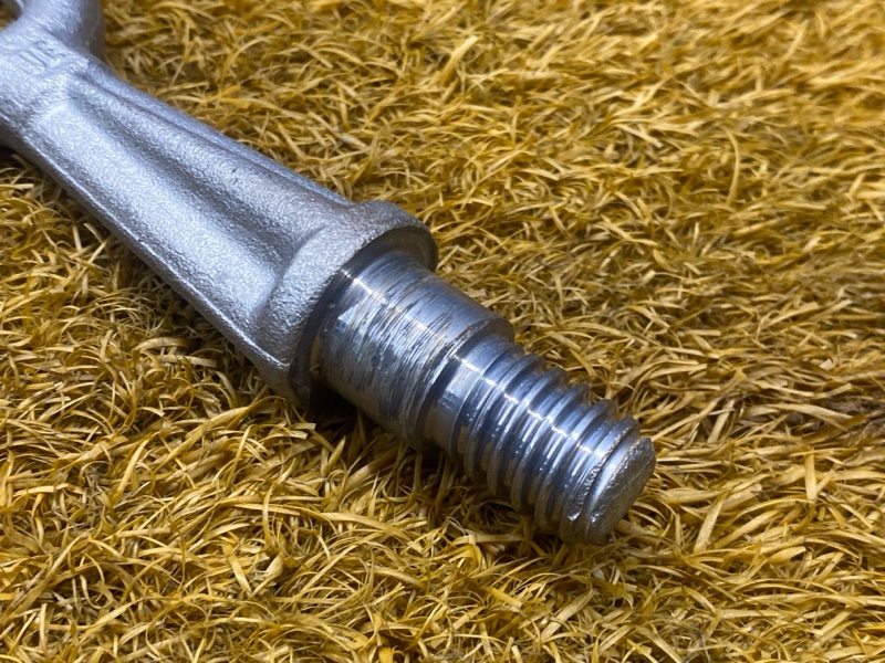 Крюк буксировочный, 1500 рублей, Красноярск