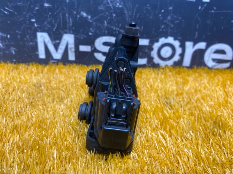 Блок клапанов пневмоподвески, 4500 рублей, Красноярск