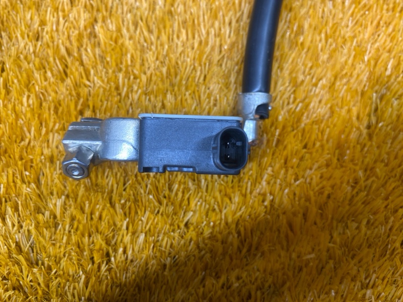 Клемма аккумулятора минус, 800 рублей, Красноярск