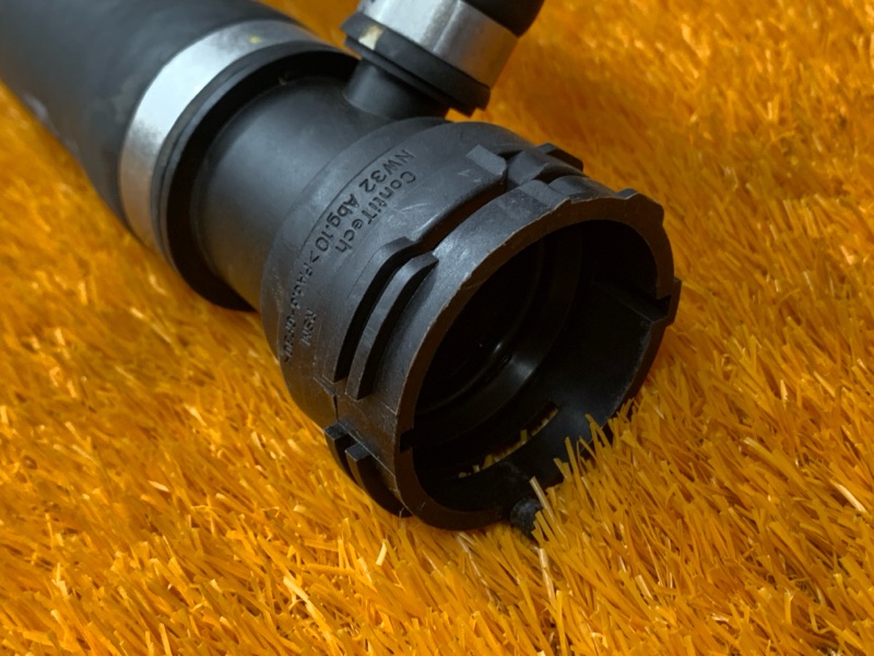 Патрубок радиатора верхний, 5000 рублей, Красноярск